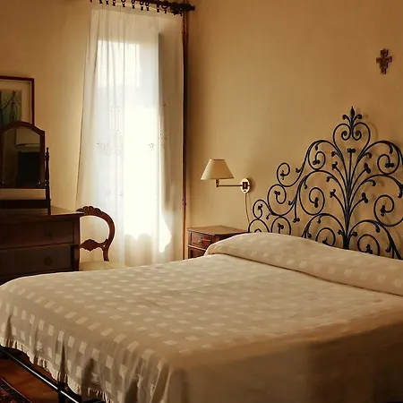 Hotel Residenza D'epoca Posta Vecia 3*