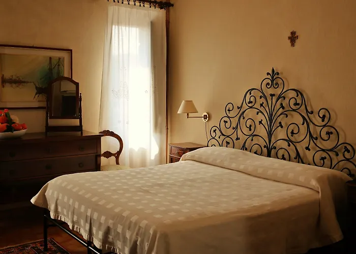 Residenza D'epoca Posta Vecia Hotel